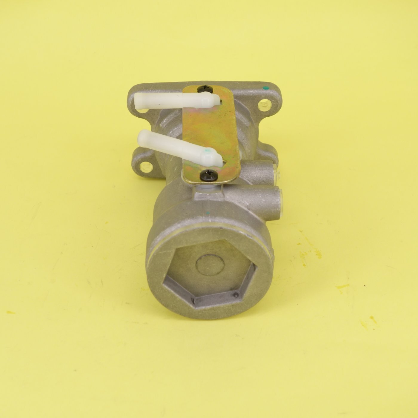 ISUZU Brake Master Cylinder 8972243720 8972243720
