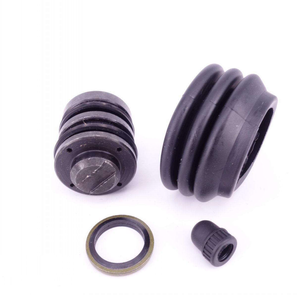 Hydraulic Brake & Clutch Service Parts 5878307880