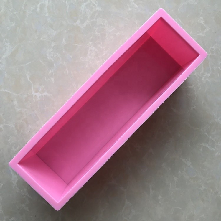 Taicanon Silicone Soap Rectangle Mold Flexible Rectangular Loaf Mold Comes  with Wood Box and Wooden Cover for Toast Making Supplies(Pink) 