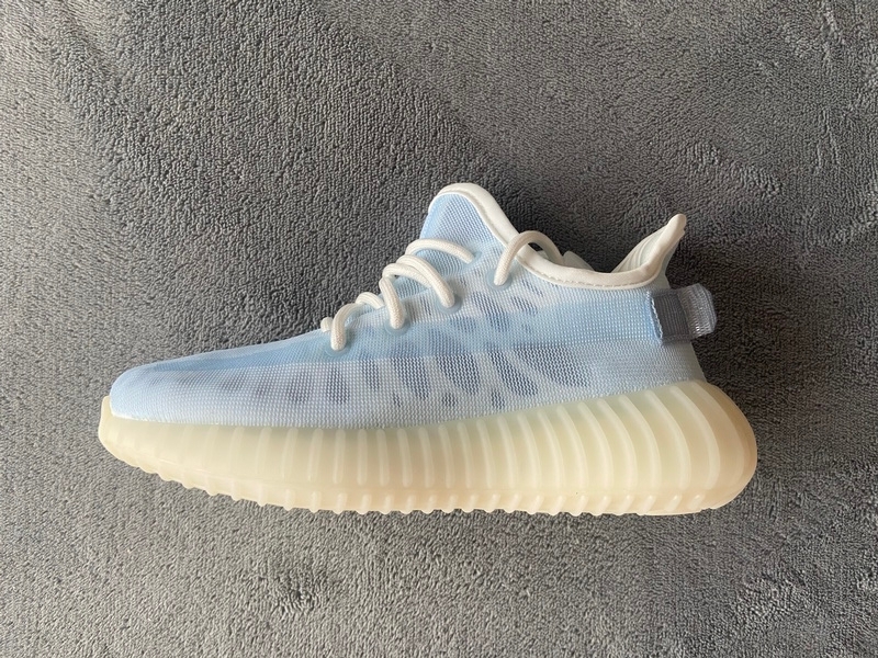 Boostmasterlin Yeezy Boost 350 V2 Mono Ice kids, GW2869
