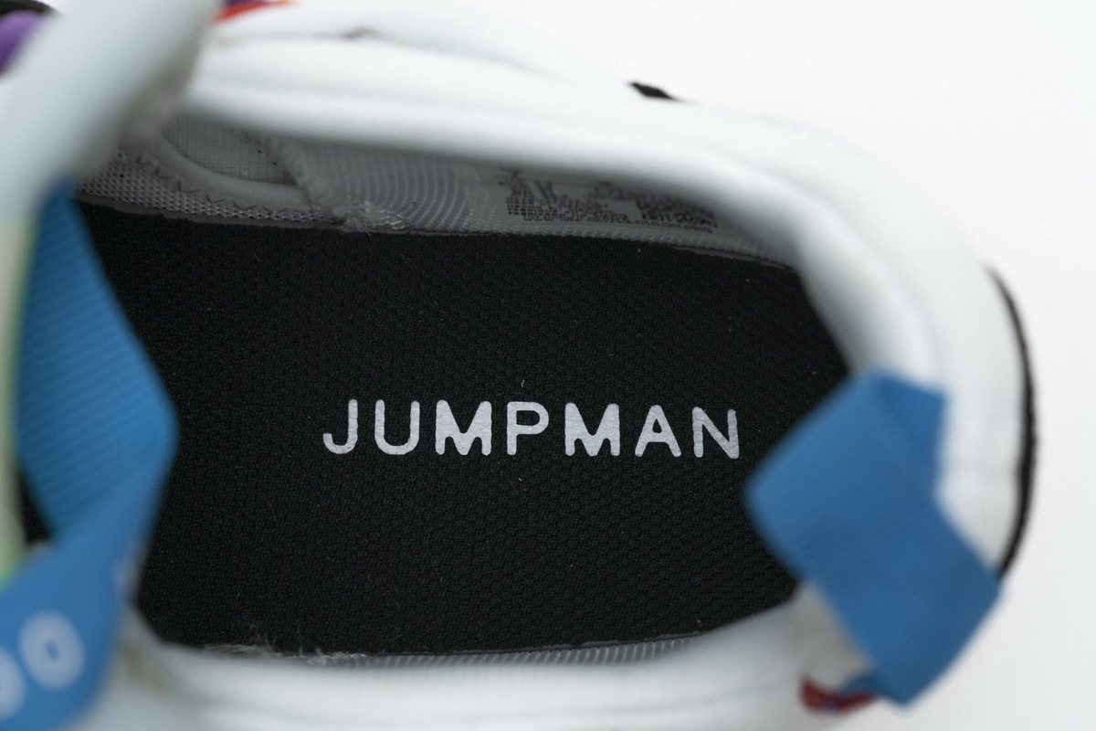 The Air Jordan 1 Switch Provides Both
