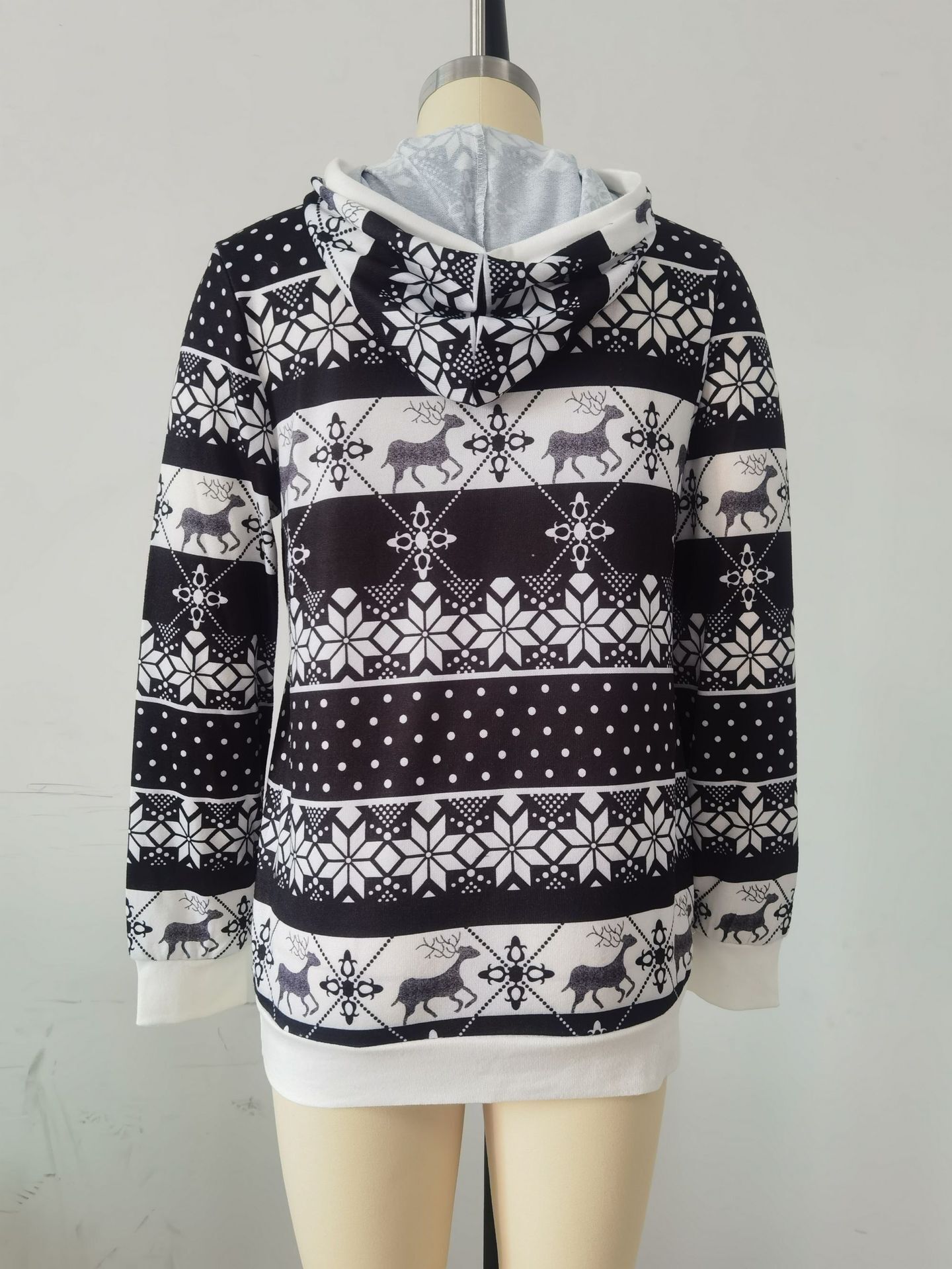 Autumn Winter Christmas Hooded Long Sleeved Sweater Women's Wear C03675