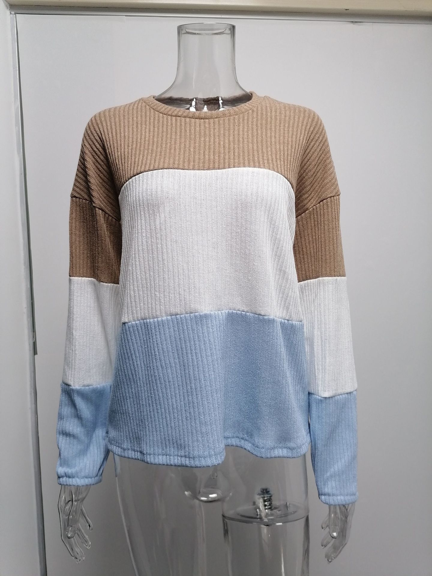 2021 Contrast T-shirt Lantern Sleeve Sweater C03579