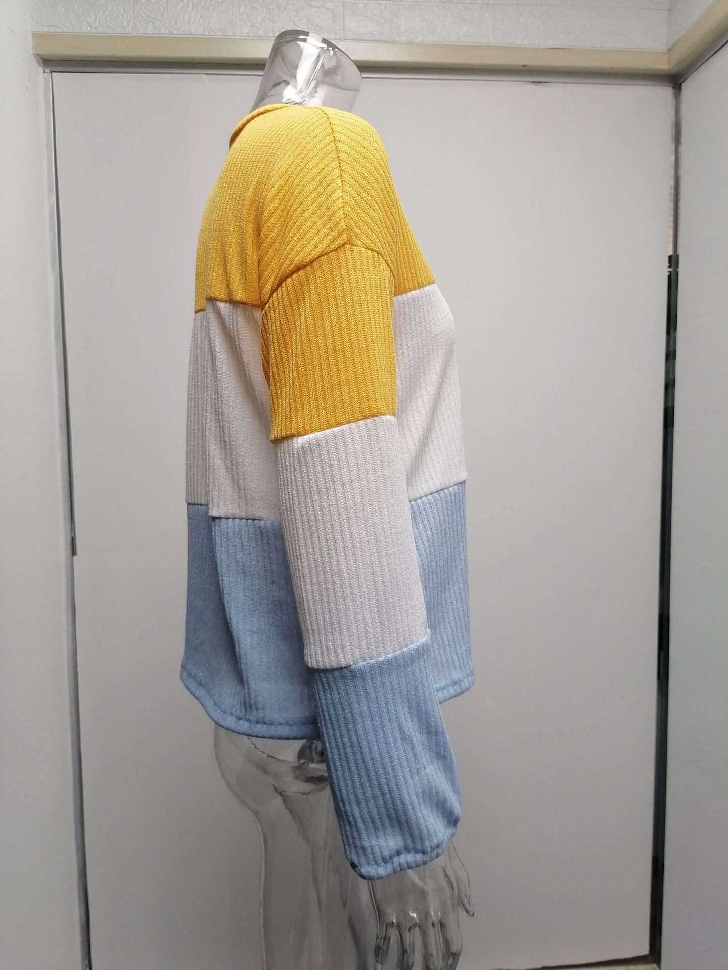 2021 Contrast T-shirt Lantern Sleeve Sweater C03579