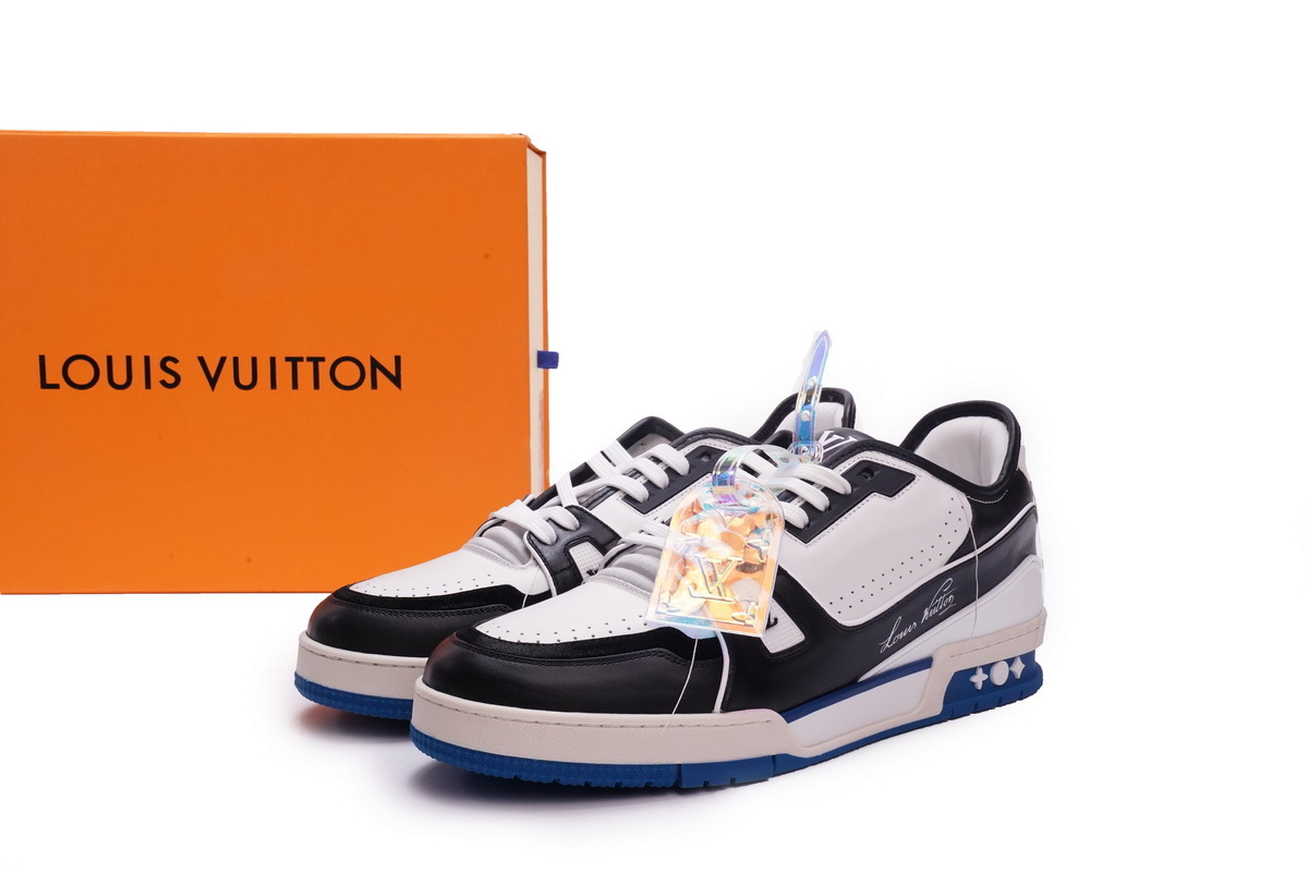 GO1220 Louis Vuitton Trainer Black Blue