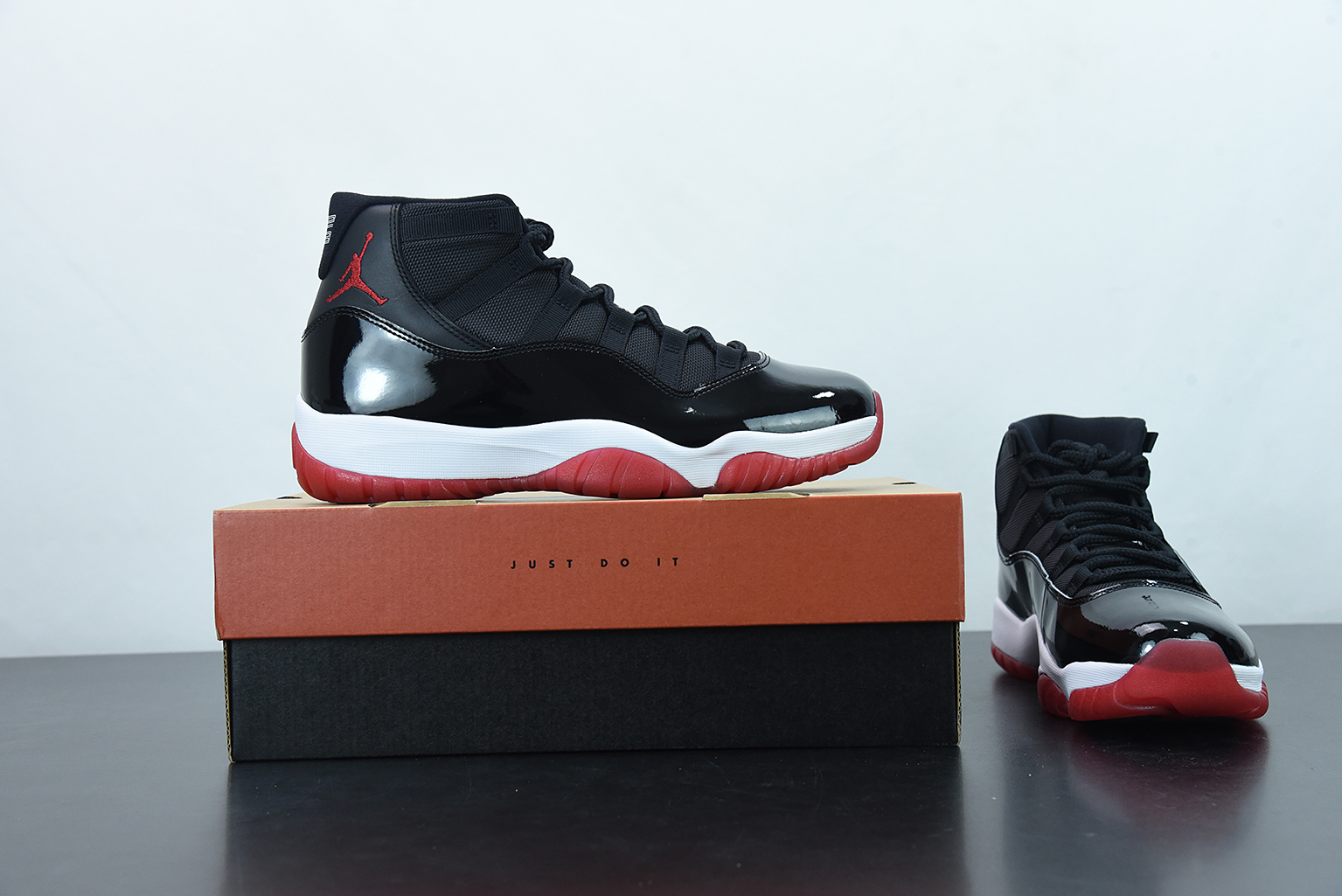 PK Jordan 11 Retro Playoffs Bred (2019),378037-061