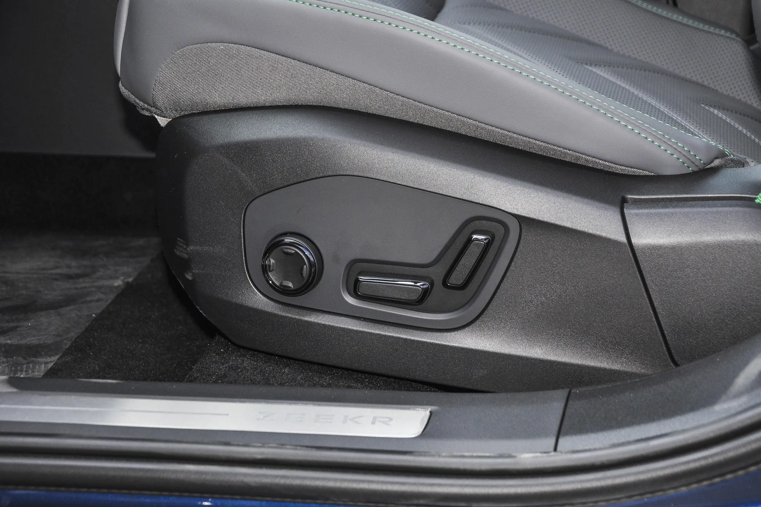 China Electric Vehicle ZEEKR 001 2023 741km Rear Drive WE Version China Electric Vehicle ZEEKR 001 2023 741km Rear Drive WE Version china electric vehicle,china electric cars,china ev