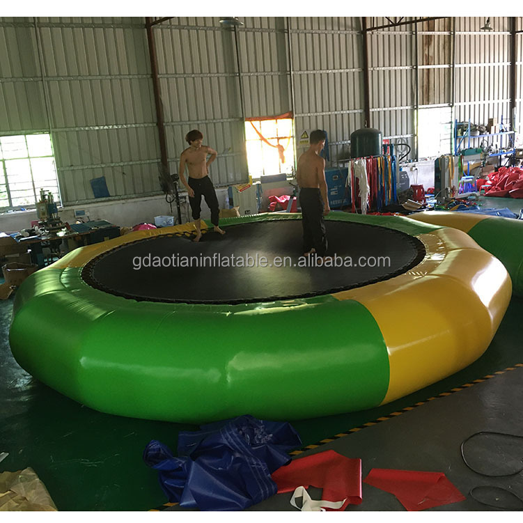 Popular Bounce Swim Platform Inflatable Floating Water Jumping Bed Water Park Inflatable Trampoline  