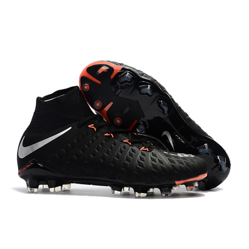 nike hypervenom 39