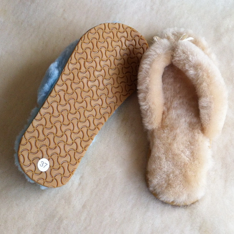 Luxury Real Sheepskin Indoor Slipper for Home and Carpet