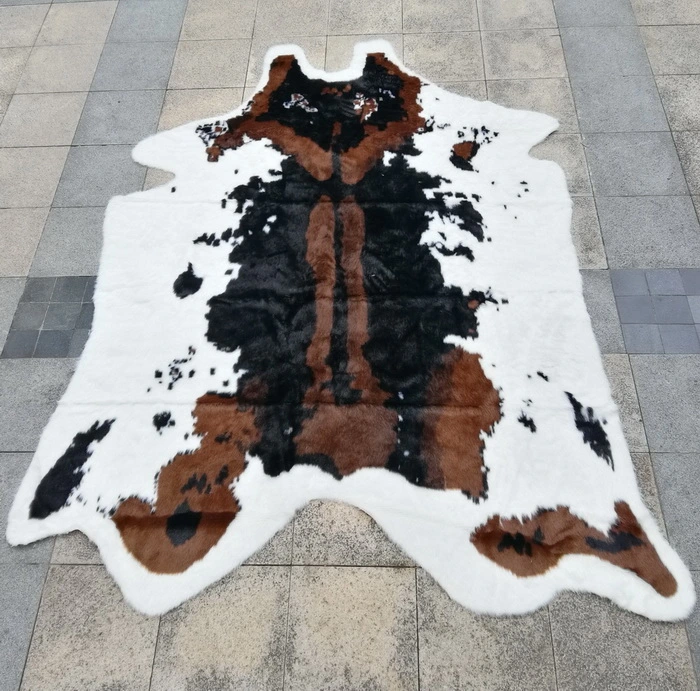 Imitation Faux Cow Skin Fur with Natural Pattern