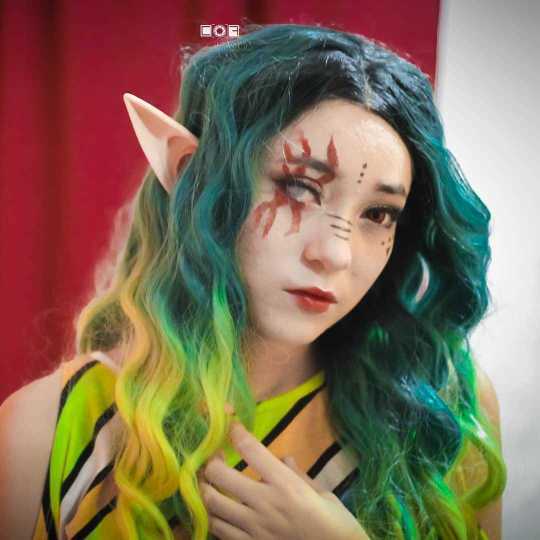 Wavy Long Green and Yellow Ombre with Dark Roots Wig Long Wavy Ombre Three Tone Green Lace Front Wig Halloween