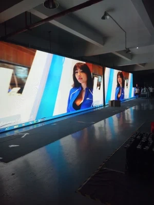 P5.95 Outdoor LED Screen with High Brightness SMD3535 LED Lamp