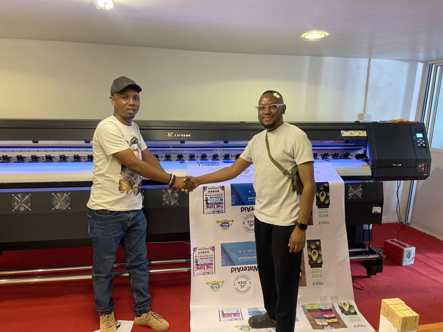 We offer assembling and training and warranty.