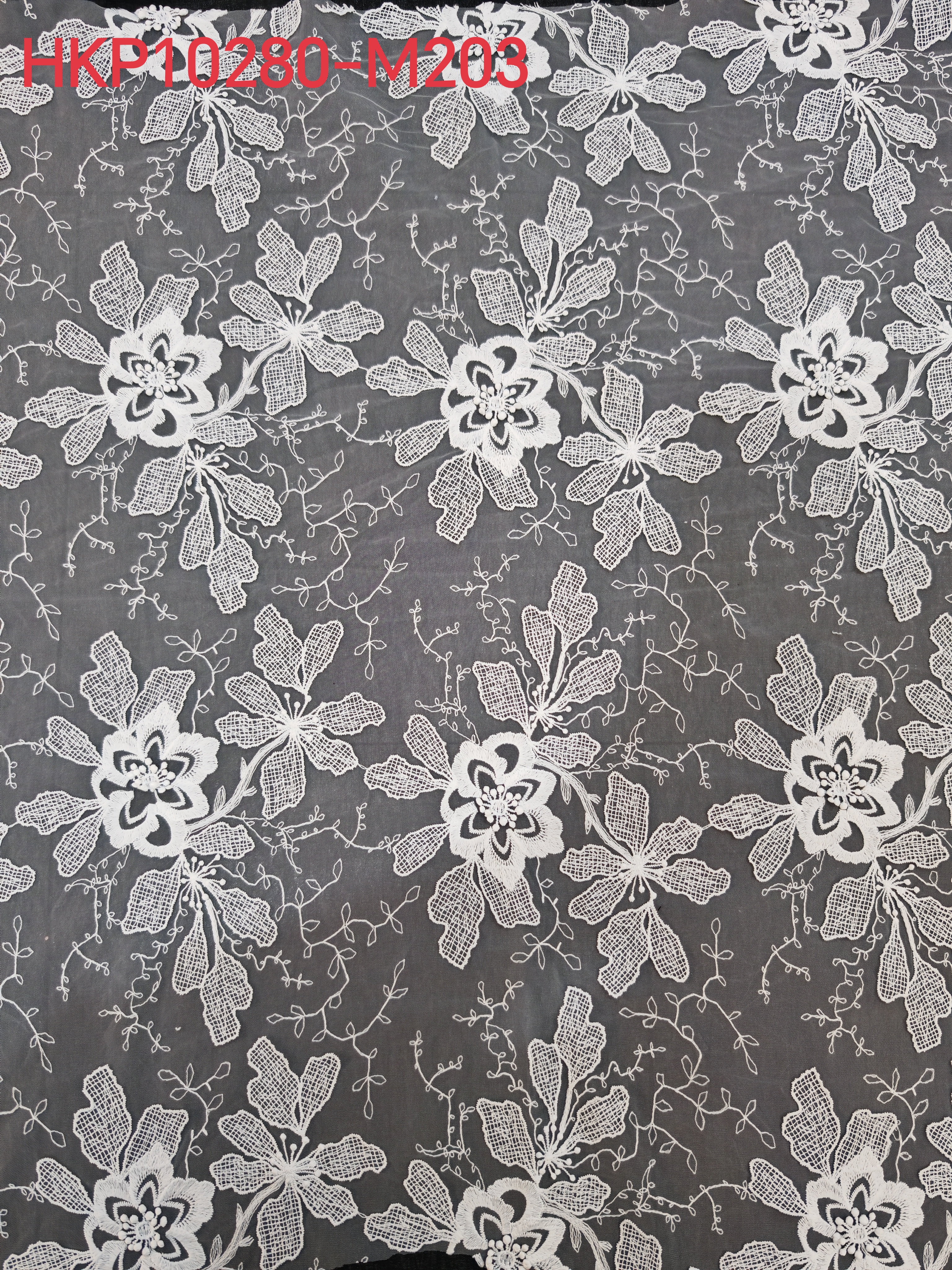 Natural White 3D Flower with Plain Embroidery HKP10280 sequins embroidery factory