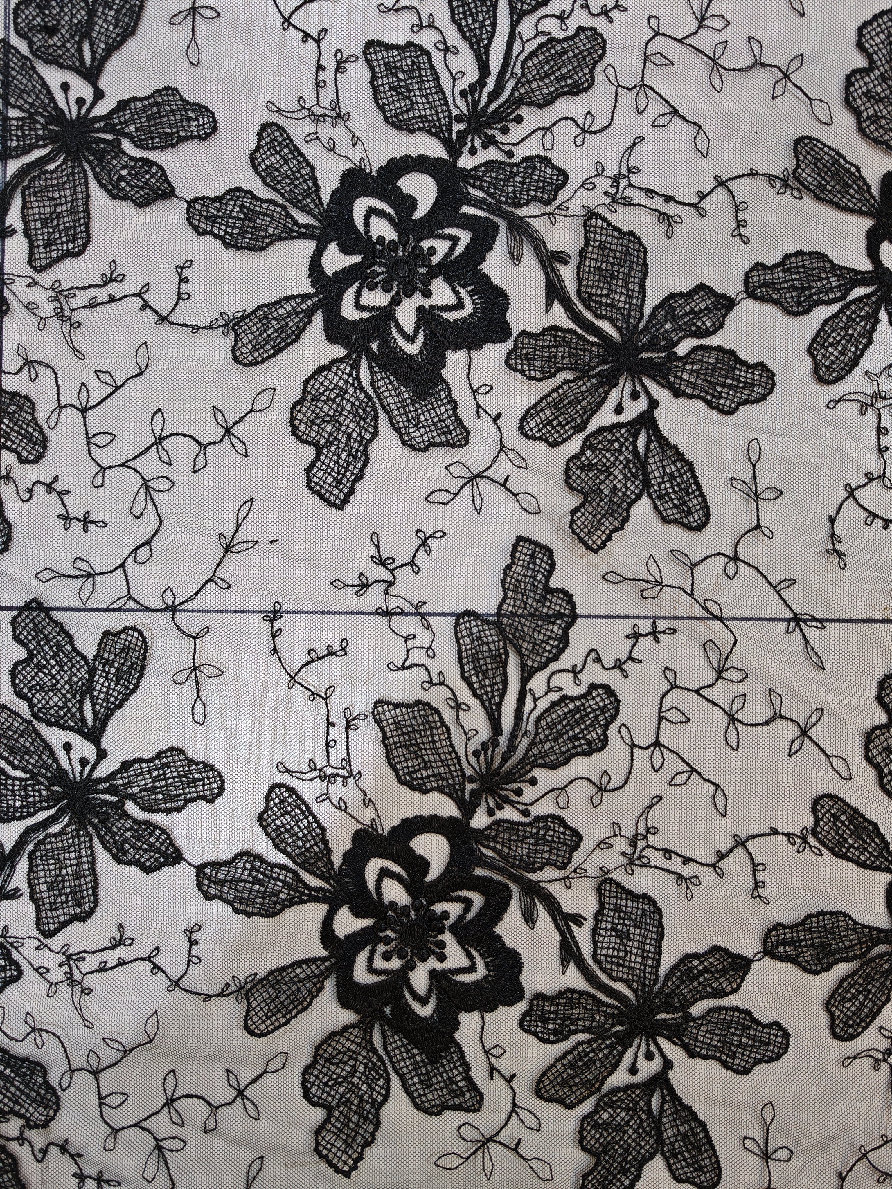 Natural Black 3D Flower with Plain Embroidery HKP10280 sequins embroidery factory