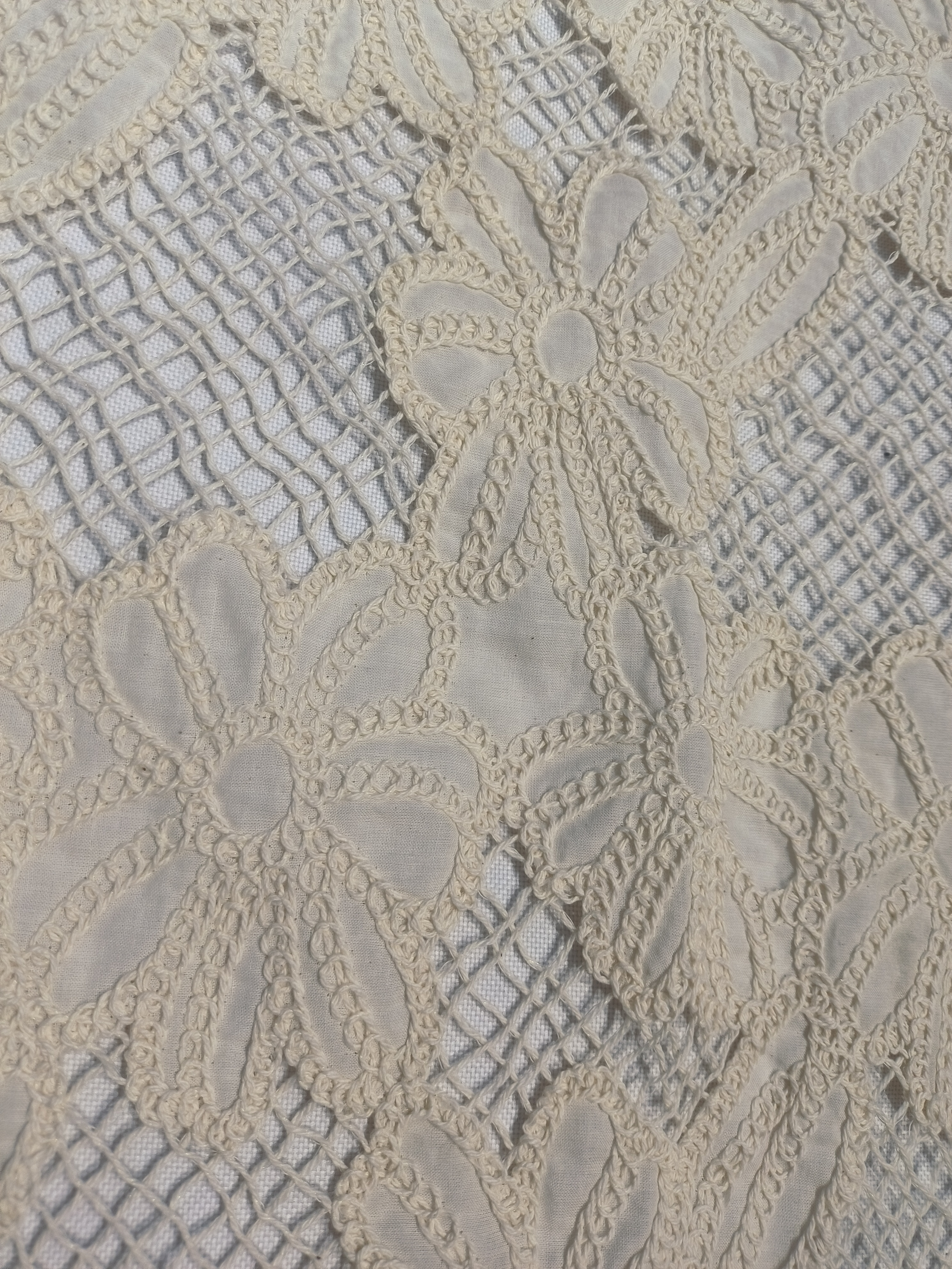 Elegant Flower Pattern With Cording Embroidery HKX10223 sequins embroidery factory