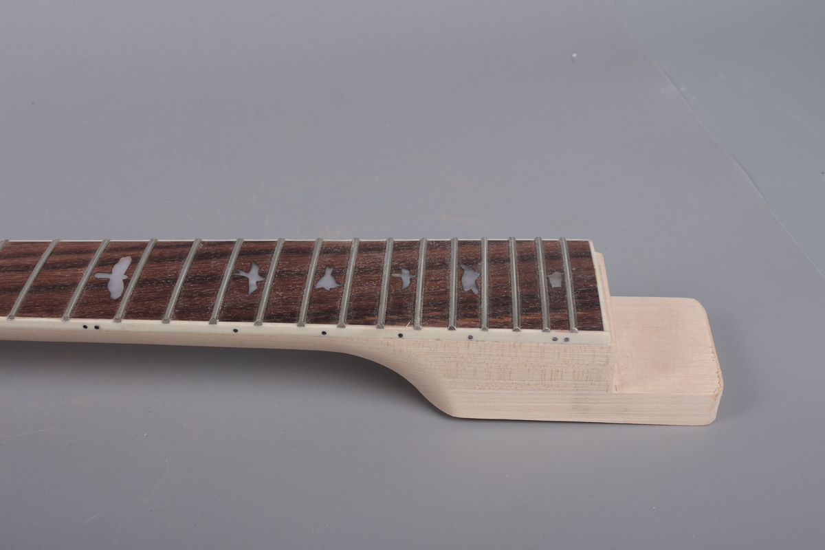 Yinfente Electric Guitar Neck Replacement 24 Fret 25.5 Inch Maple Rosewood wood Fretboard maple-rosewood 