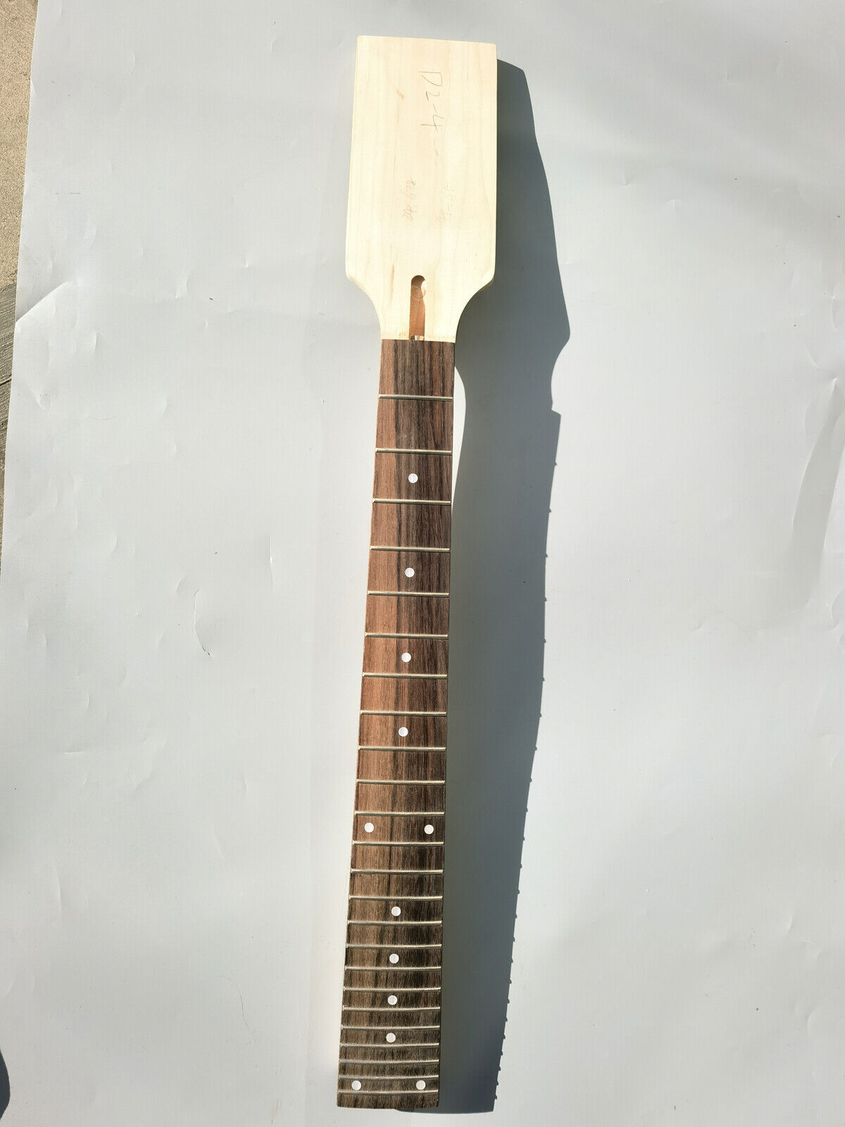  Wide guitar Neck 24Fret Rosewood Fretboard 24.75inch Paddle Head Bolt on Necks