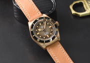 New Version Hruodland Bronze watch Super Swiss C3 lume sapphire crystal watch F-008 Hroudland Watches