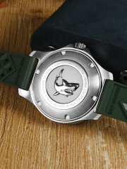 2025 New 40mm Upgraded Version H Links Bracelet Original Design Dive Watch SN0118-G-B San Martin New 40mm BB Diver Watch Classic Mens Watches NH35 Automatic Mechanical Sapphire Wine Red Ceramic Bezel Waterproof watch san martin watches,NH34 movement watch,San Martin SN0109-G-GMT,dive watches