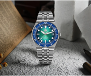 San Martin 40mm Enamel Spiral Dial Integrated Bracelet Men Diver Watch Miyota 9015 Automatic Mechanical Waterproof 200m SN0148 San Martin 40mm Enamel Spiral Dial Integrated Bracelet Men Diver Watch Miyota 9015 Automatic Mechanical Waterproof 200m SN0148 san martin watches,dive watches,SN0148,Sunbrust,"Jianzhan Dial"