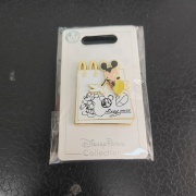 2026010169 Disney Pin