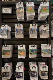 X202610291 disney signed pins