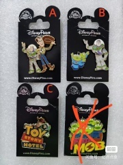 X06070803 DISNEY PINS