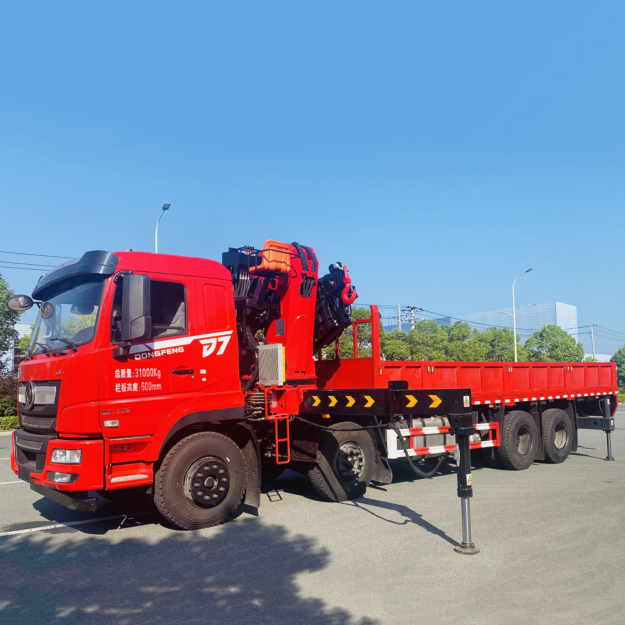 30 ton crane 28 tons rail mounted tower crane 8 section Boom Hydraulic Truck Crane on sale