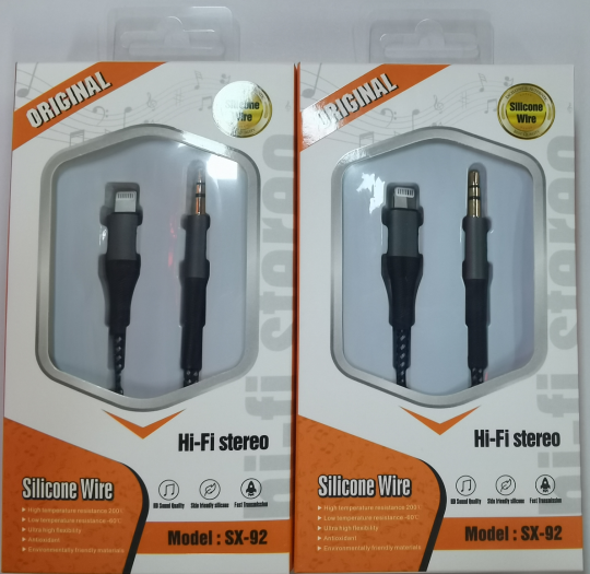 Lightning to 3.5mm AXU 1M cable Connect lightning and speaker amplifier