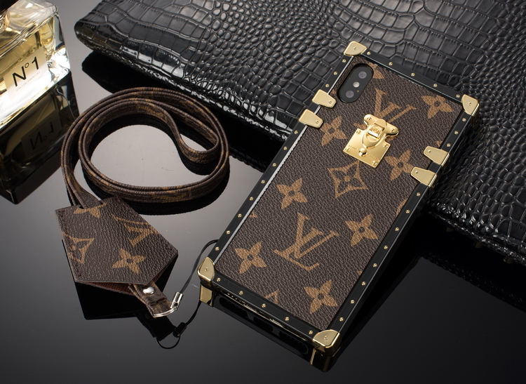 Louis Vuitton Steamer Trunk Style TPU Plastic Iphone XSMAX XR XS X 8 7 6 Plus Case