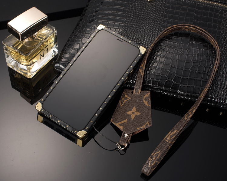 iPhone XsMax - Louis Vuitton LV Case - Black –