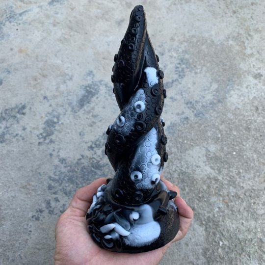 WILD DESIRE Big Tentacles Butt Plug Dildo