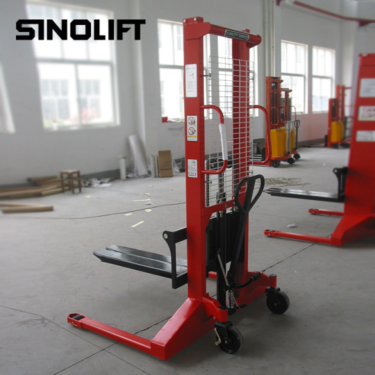 SINOLIFT CTY-W Series Hydraulic Manual Straddle Stacker