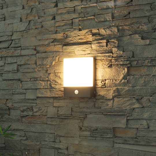 Outdoor 18W LED Wall Sconce Night Light Fixture Detector PIR Motion Sensor Lamp Style # C0380