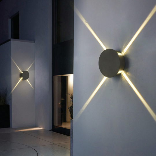 Outdoor/Indoor Wall Light