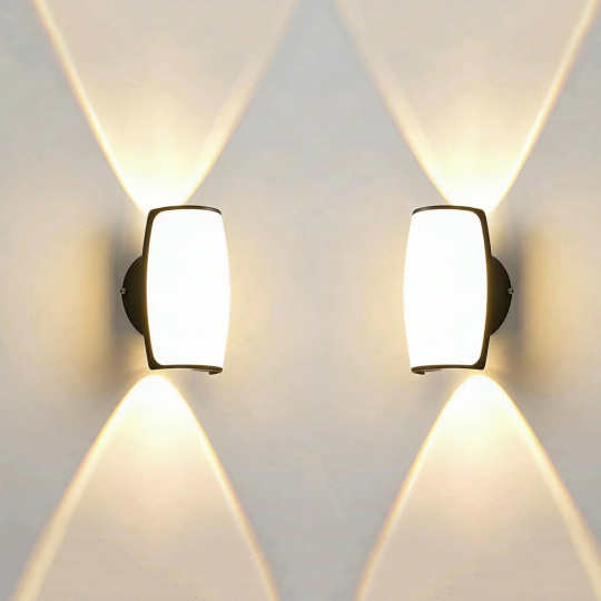 Outdoor/Indoor Wall Light