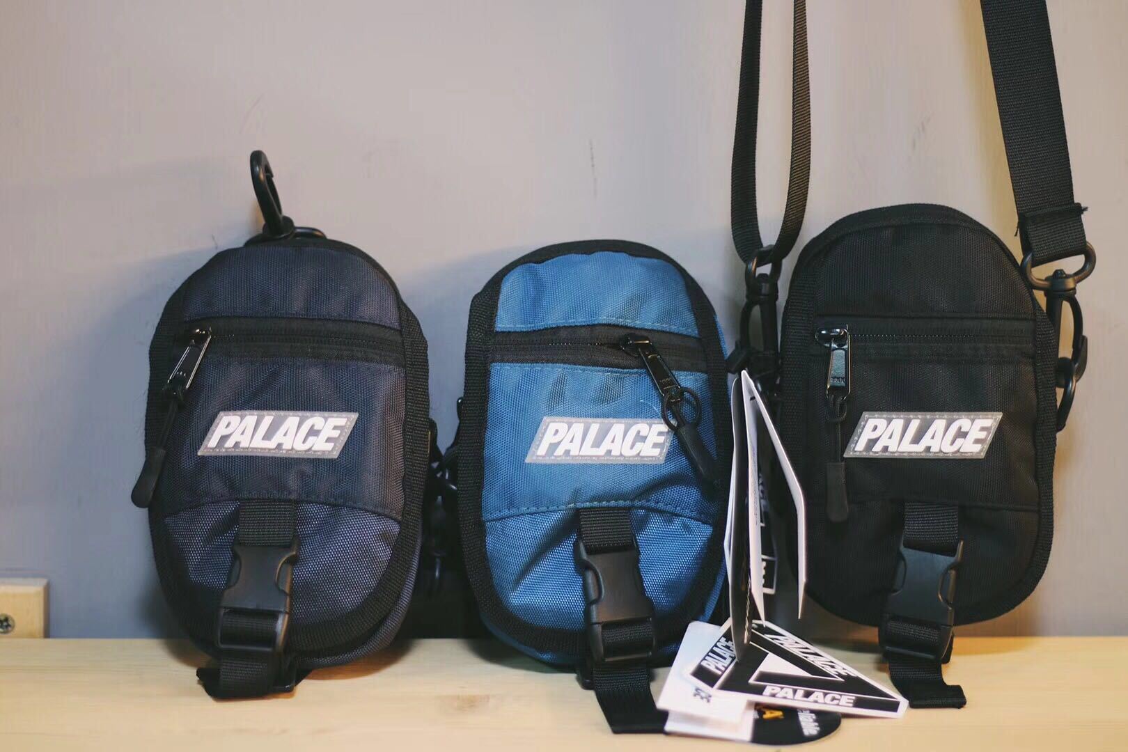 palace shoulder bag