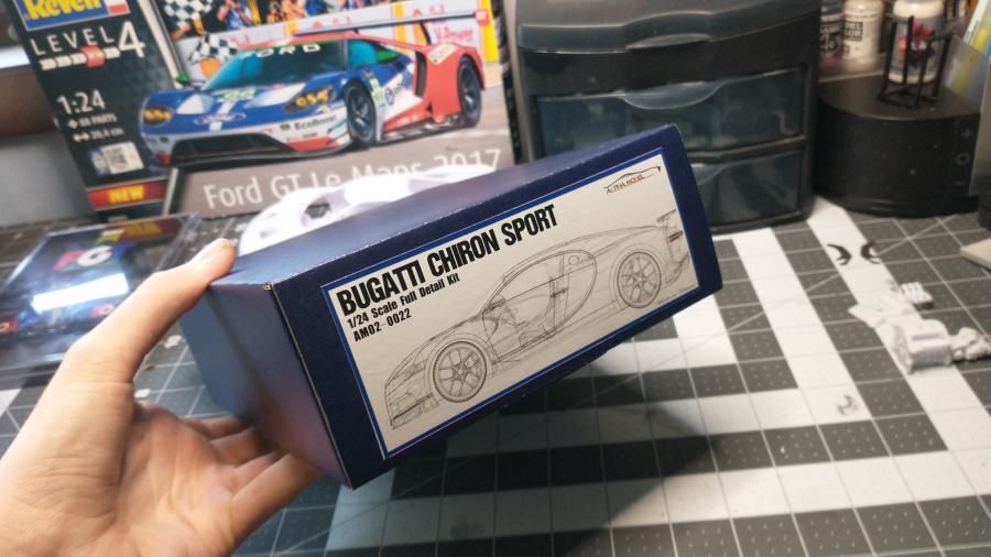 1/24 Bugatti Chiron Sports building package pictures