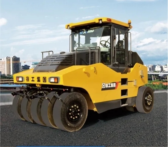 pneumatic tyred Roller