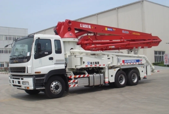 XCMG 37M Concrete Pump Truck