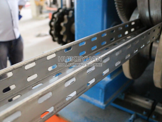 Automated automatic change 100-600mm size Cable tray roll forming machine
