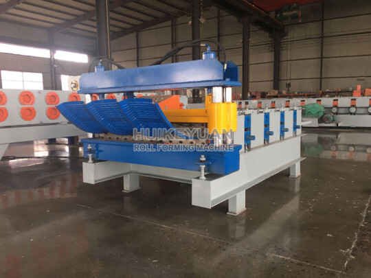 roll forming machine