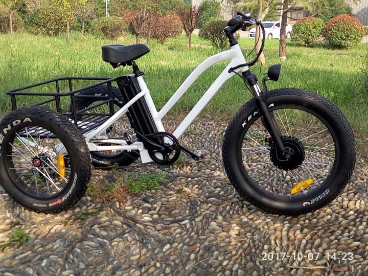 pedal assist 3 three wheel fat tire electric cargo tricycle trike bike