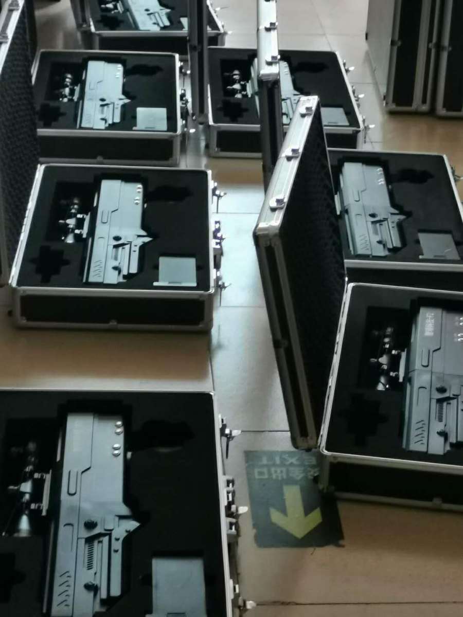 Hi Tyler Payne(from US) your purchase 25sets Drone signal jammers production has been completed. we will send the items and the tracking number to you within 2working days.