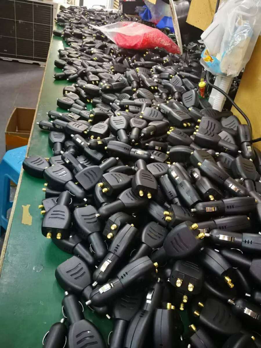 Hey, Tamara Smit-Dries(from Netherlands) your purchased total 1500pcs GPS signal jammer are produceing, these jammer will be sent out within 4working days by DHL.