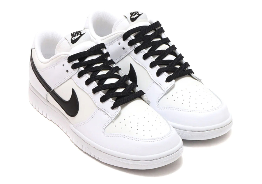 Learn more about the Monica Sneaker Nike Dunk Low "Reverse Panda"