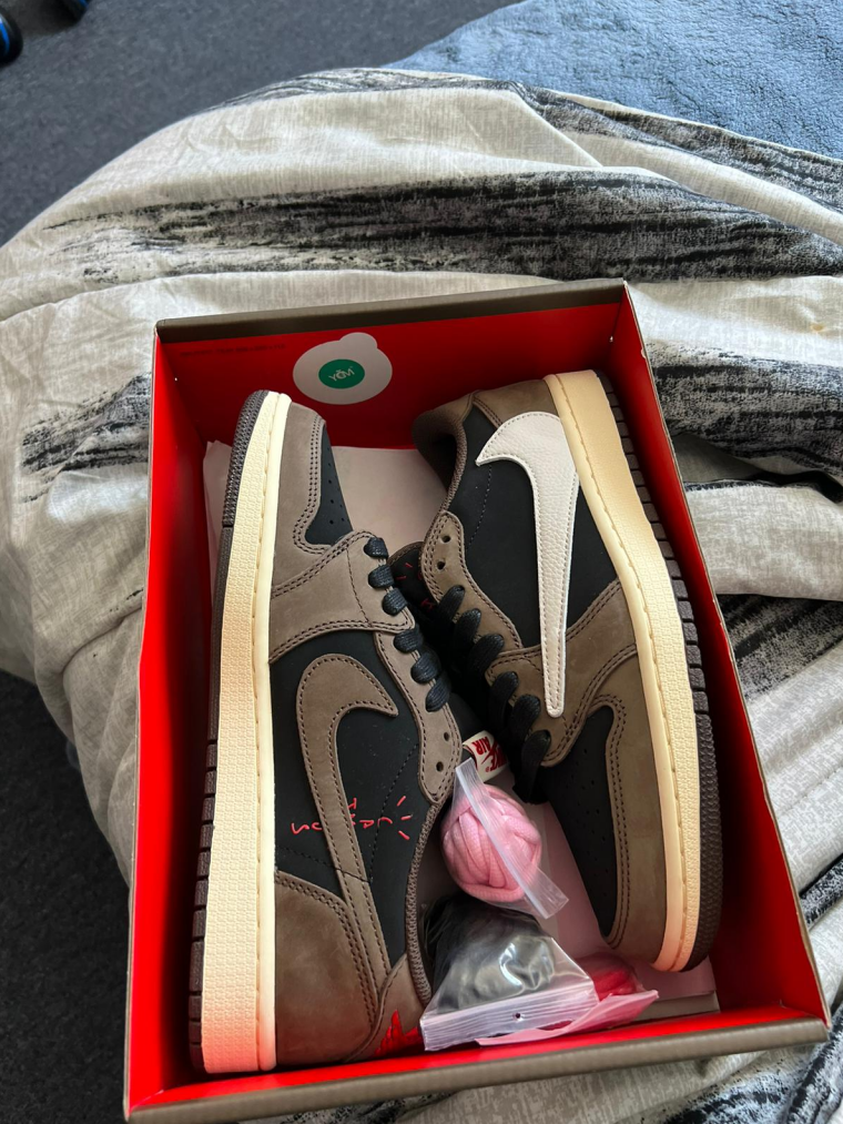 Feedback | Travis Scott x Air Jordan 1 Low OG SP-T from Monicasneakers.vip --- All The Best For you🧡
