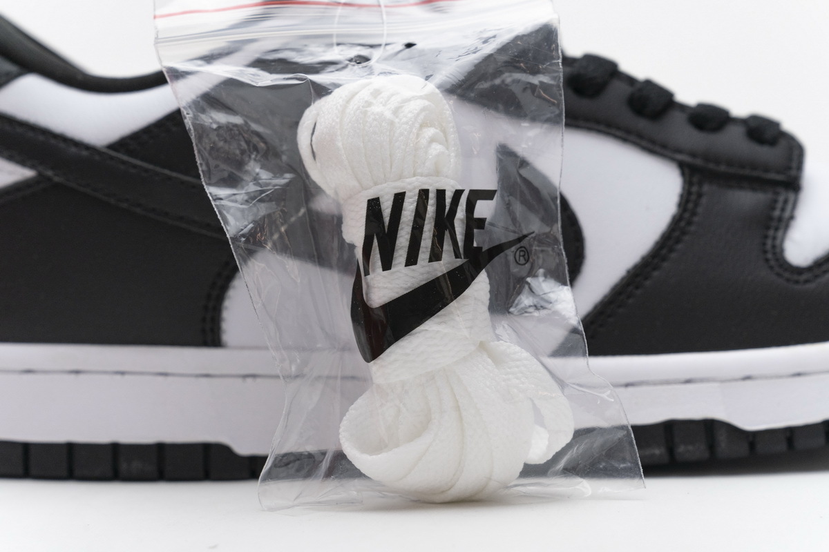 Get Nike Dunk Low Disrupt Black White 